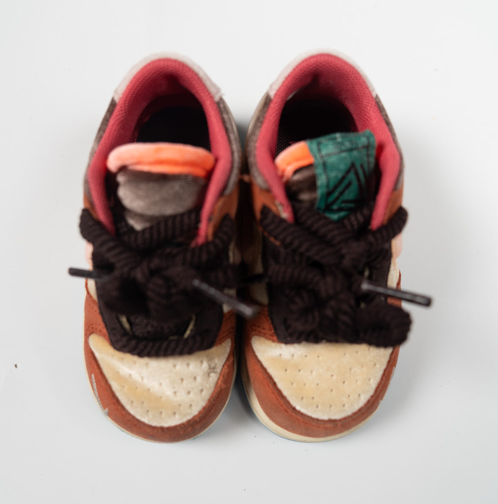 NIKE KIDS DUNK MID TD "Social Status - Chocolate Milk"